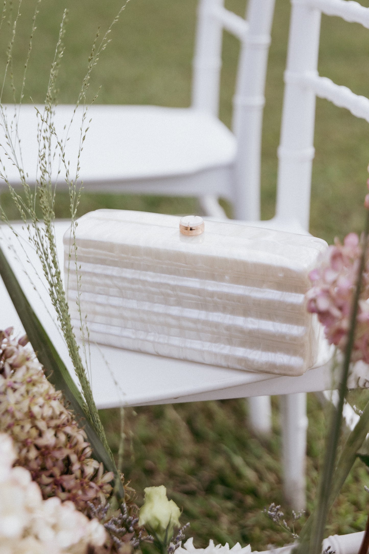 Helena Clutch - Pearl