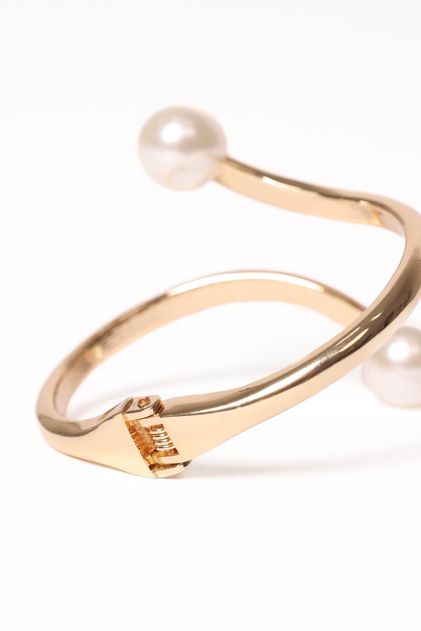 Petra Cuff - Gold/Pearl