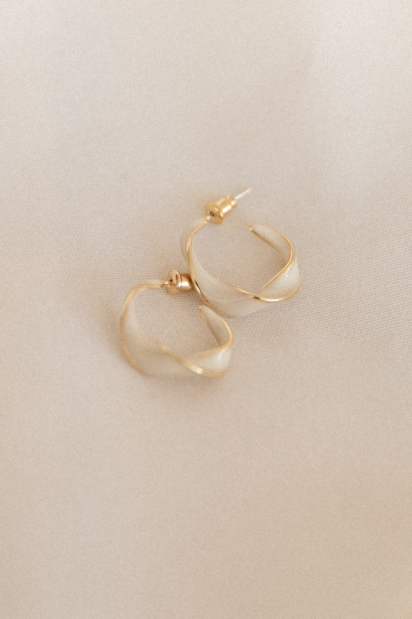 Clementine Earrings - White