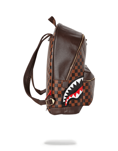 SIDE SHARKS IN PARIS