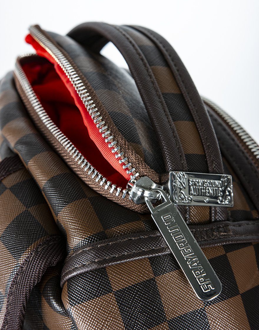 SLEEK SHARKS IN PARIS (BROWN)