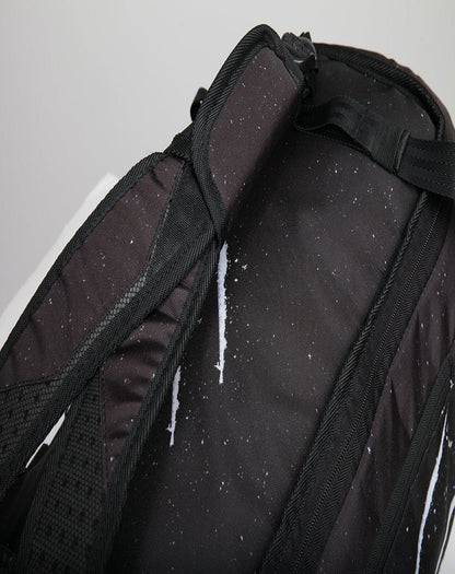 PARTY SHARK DUFFPACK