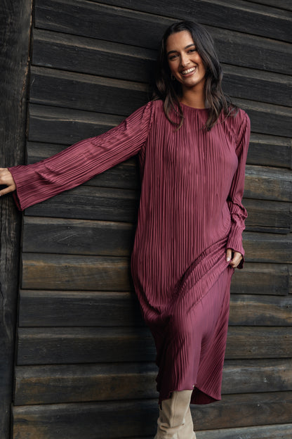 Tannikah Plisse Midi Dress - Ruby Wine