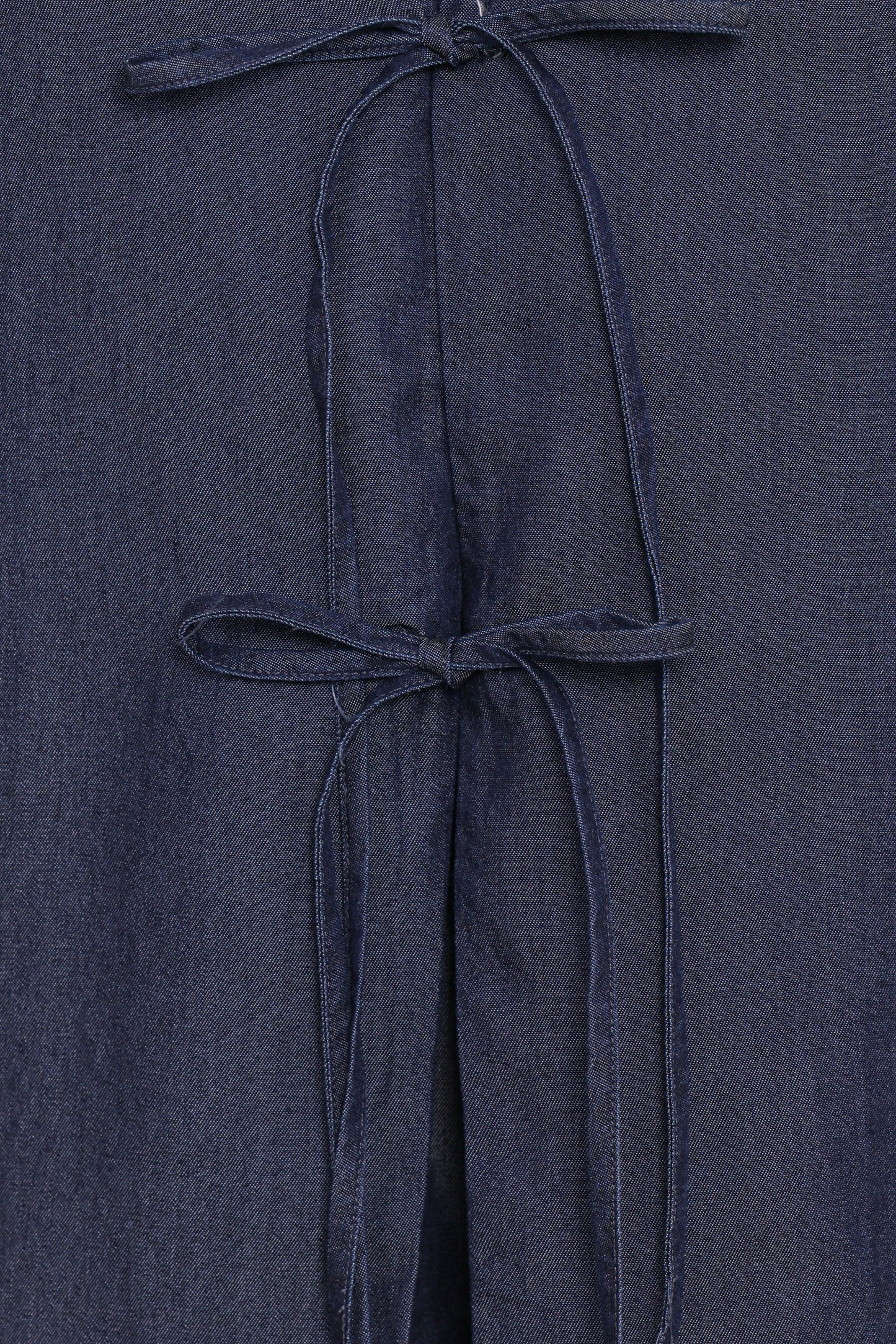 Aaliyah Chambray Tie Front Top - Dark Wash