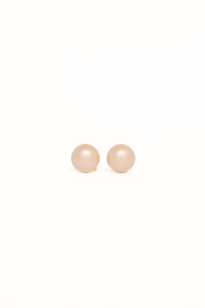 Adalee Stud Earrings - Pearl