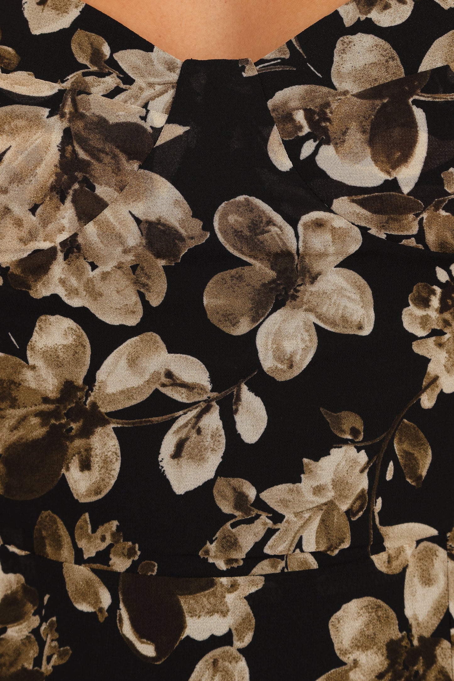 Arycia Midi Dress - Black Floral