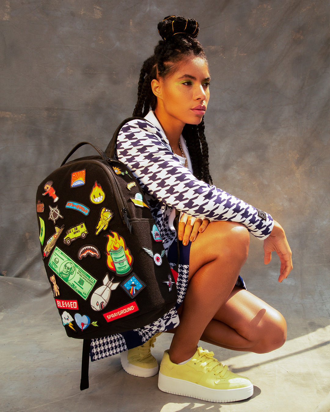 THE 32 REMOVABLE PATCHES VELCRO BACKPACK