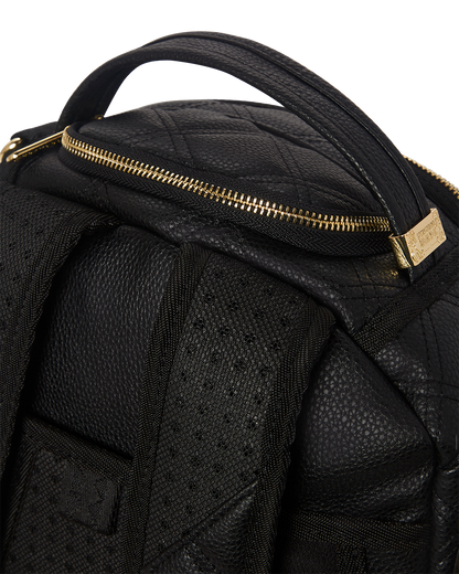 NOIR QUILT GOLD CHAIN SHARK BACKPACK (DLXV)