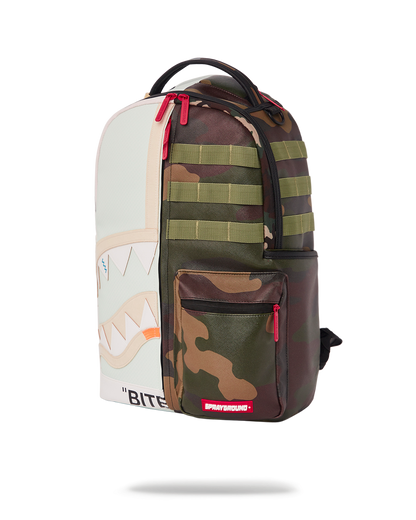 SPLIT WEIRD BACKPACK (DLXV)