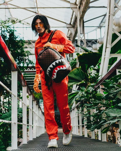 SHARKS AND SKULLS BACKPACK (DLXV)