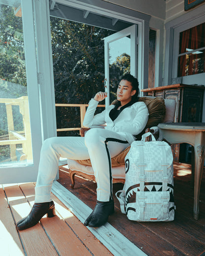 SPLIT THE CHECK (PEARL) HILLS