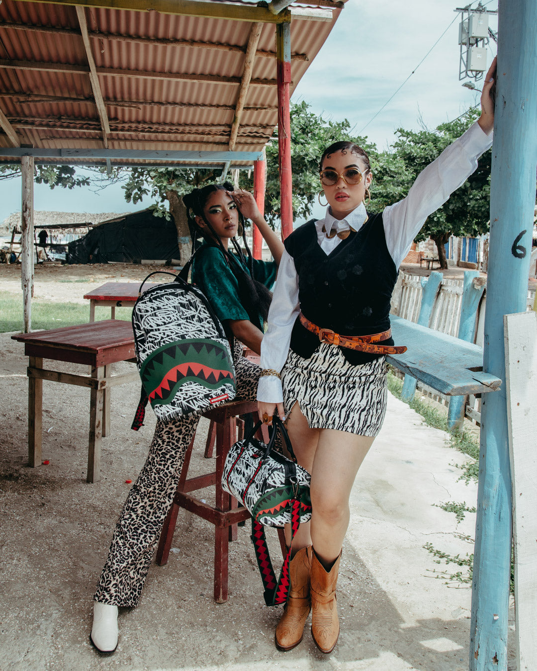 NIGHT NIGHT BACKPACK (DLXV)