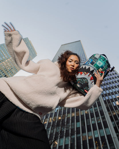 SHOCK IMPULSE DLXSR BACKPACK