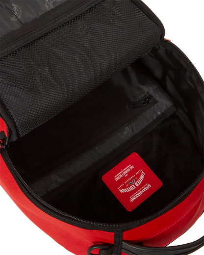 SHARK CENTRAL (RED) (DLXV)