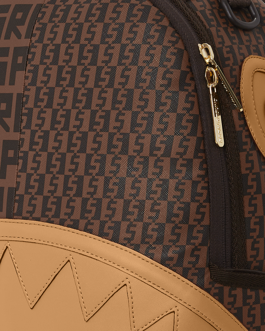 SHARKFINITY BACKPACK (DLXV)