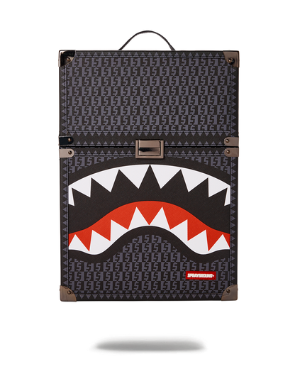 SPRAYGATTI REVV CHATURANGA SHARK 1900 BACKPACK