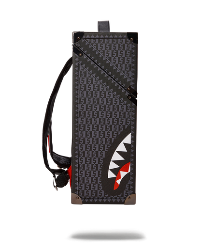 SPRAYGATTI REVV CHATURANGA SHARK 1900 BACKPACK