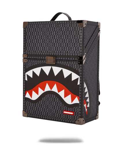 SPRAYGATTI REVV CHATURANGA SHARK 1900 BACKPACK