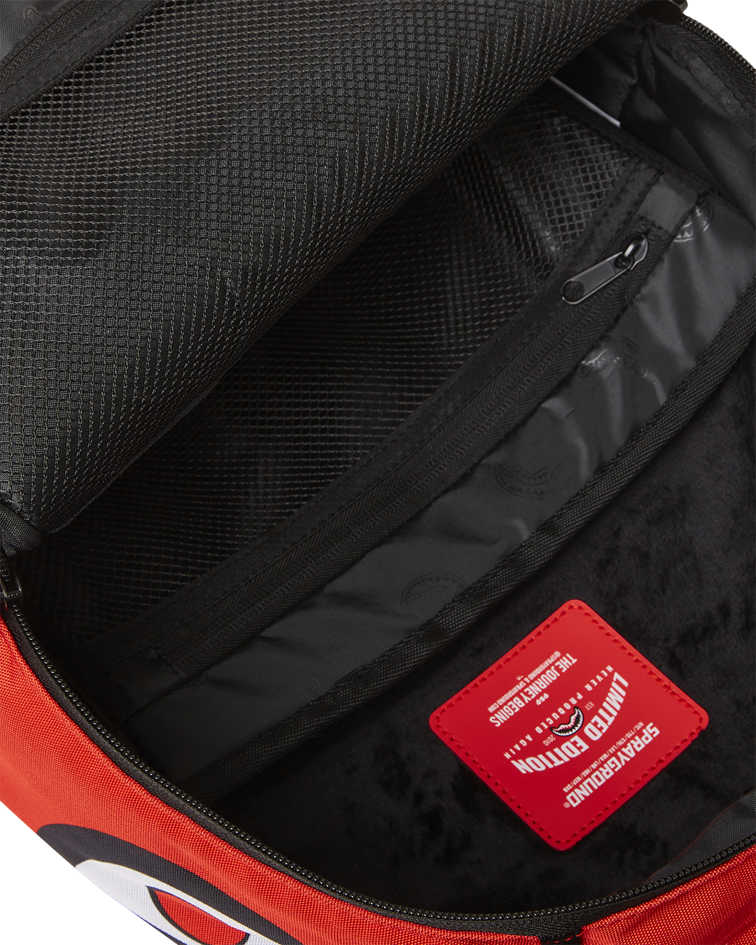 SMURFS SHARK BOUNCE BACKPACK