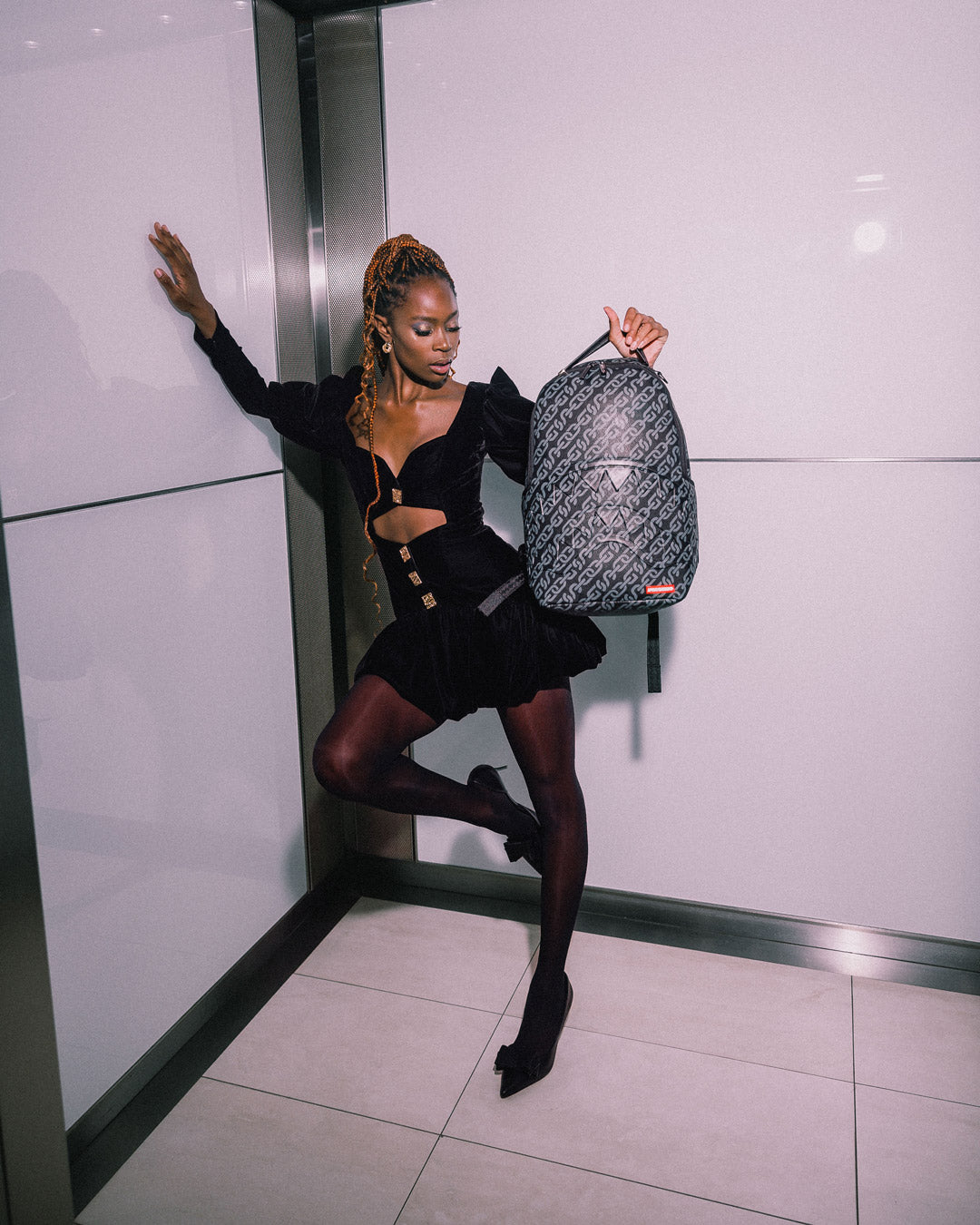 MAGNETIC PULSE BACKPACK (DLXV)