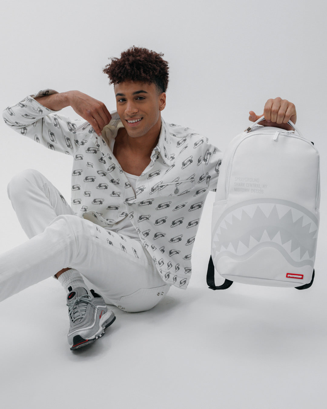SHARK CENTRAL BACKPACK WHT/WHT (DLXV)