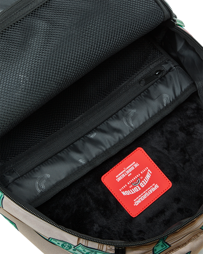 LOONEY TUNES DAFFY DUCK ANOTHER DAY ANOTHER DUCK BACKPACK