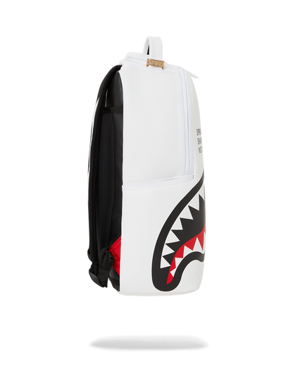 SHARK CENTRAL (WHT) BACKPACK (DLXV)