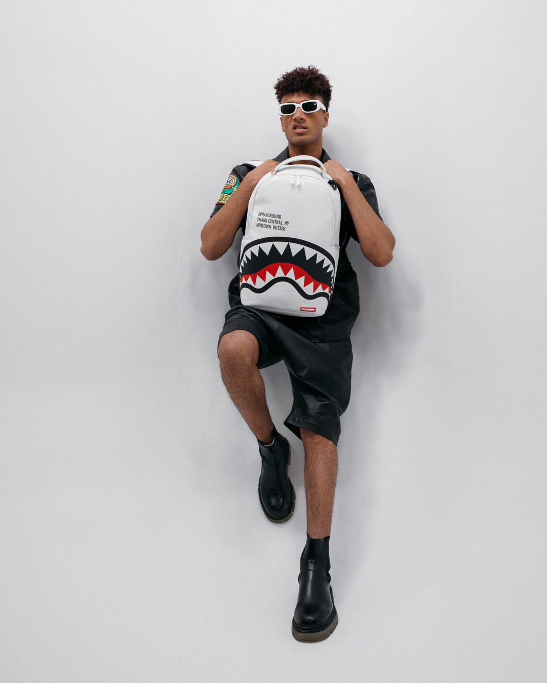 SHARK CENTRAL (WHT) BACKPACK (DLXV)