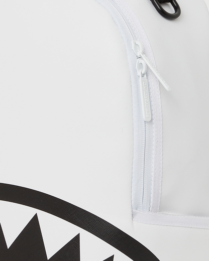 SHARK CENTRAL (WHT) BACKPACK (DLXV)