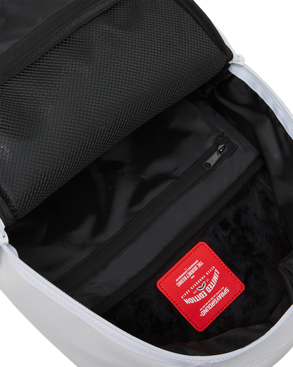 SHARK CENTRAL (WHT) BACKPACK (DLXV)