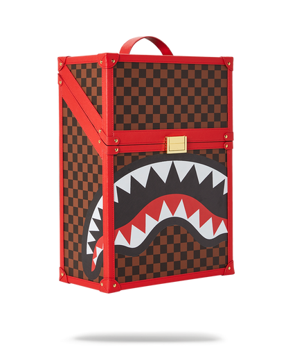 ALL OR NOTHING SHARKS IN PARIS CHATURANGA SHARK 1900 BACKPACK