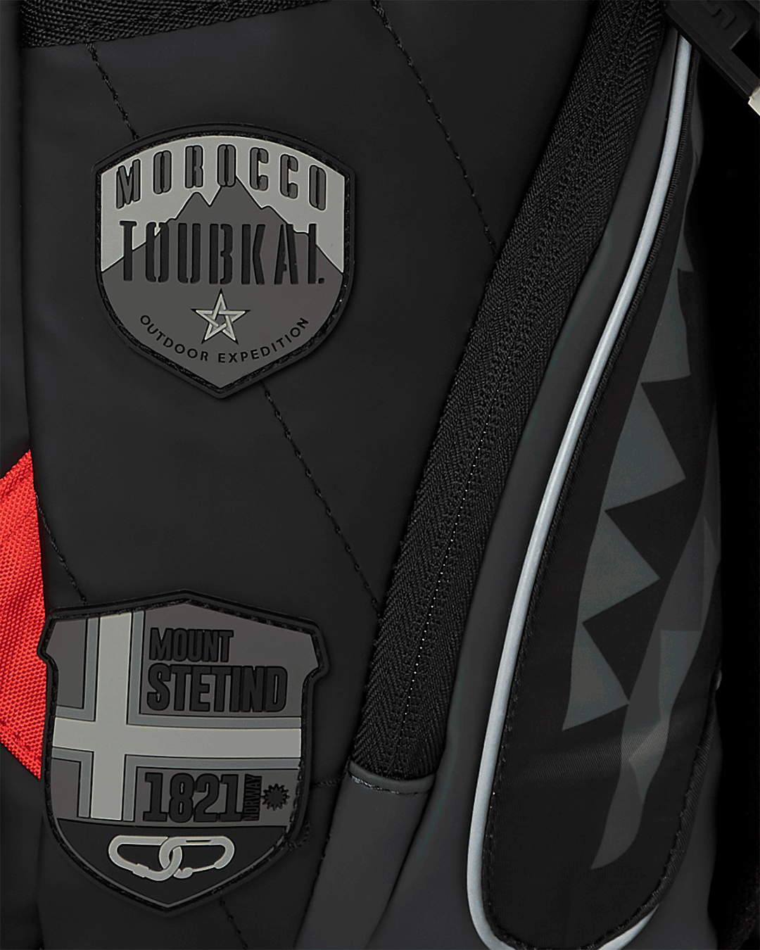 THE GLOBAL EXPEDITION NIGHTZONE BACKPACK