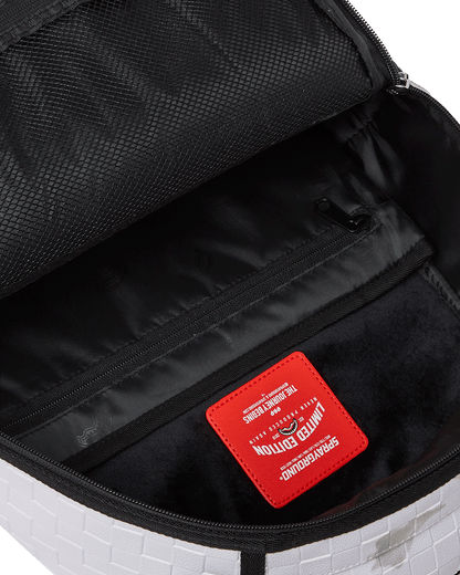 PIXEL SMOKE DLXSV BACKPACK