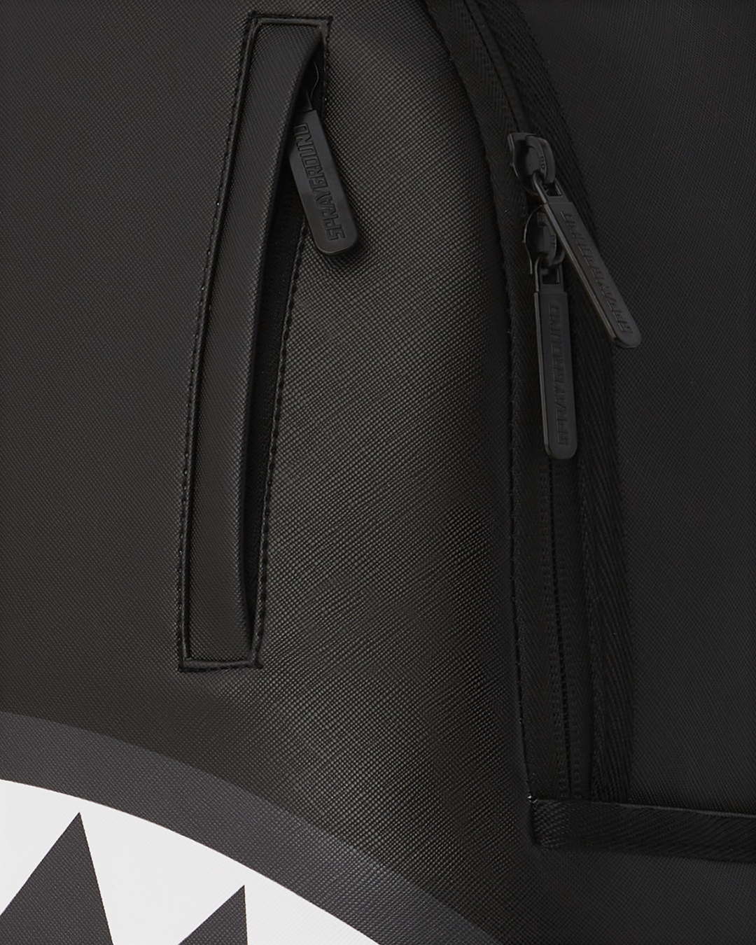 SHARK CENTRAL REFLEX DLXSV BACKPACK