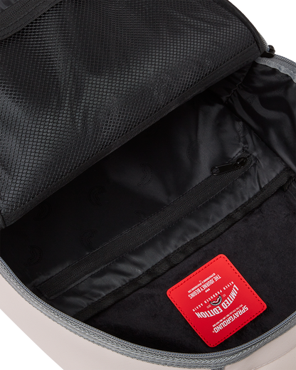 SHARK CENTRAL SATURDAYS DLXSV BACKPACK