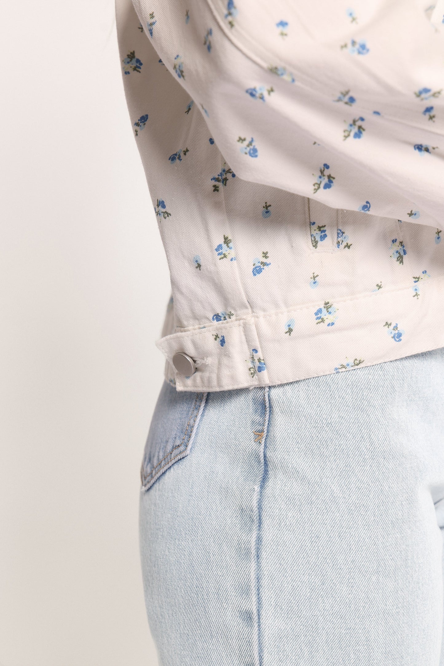 Blue Flower Denim Jacket - Off White