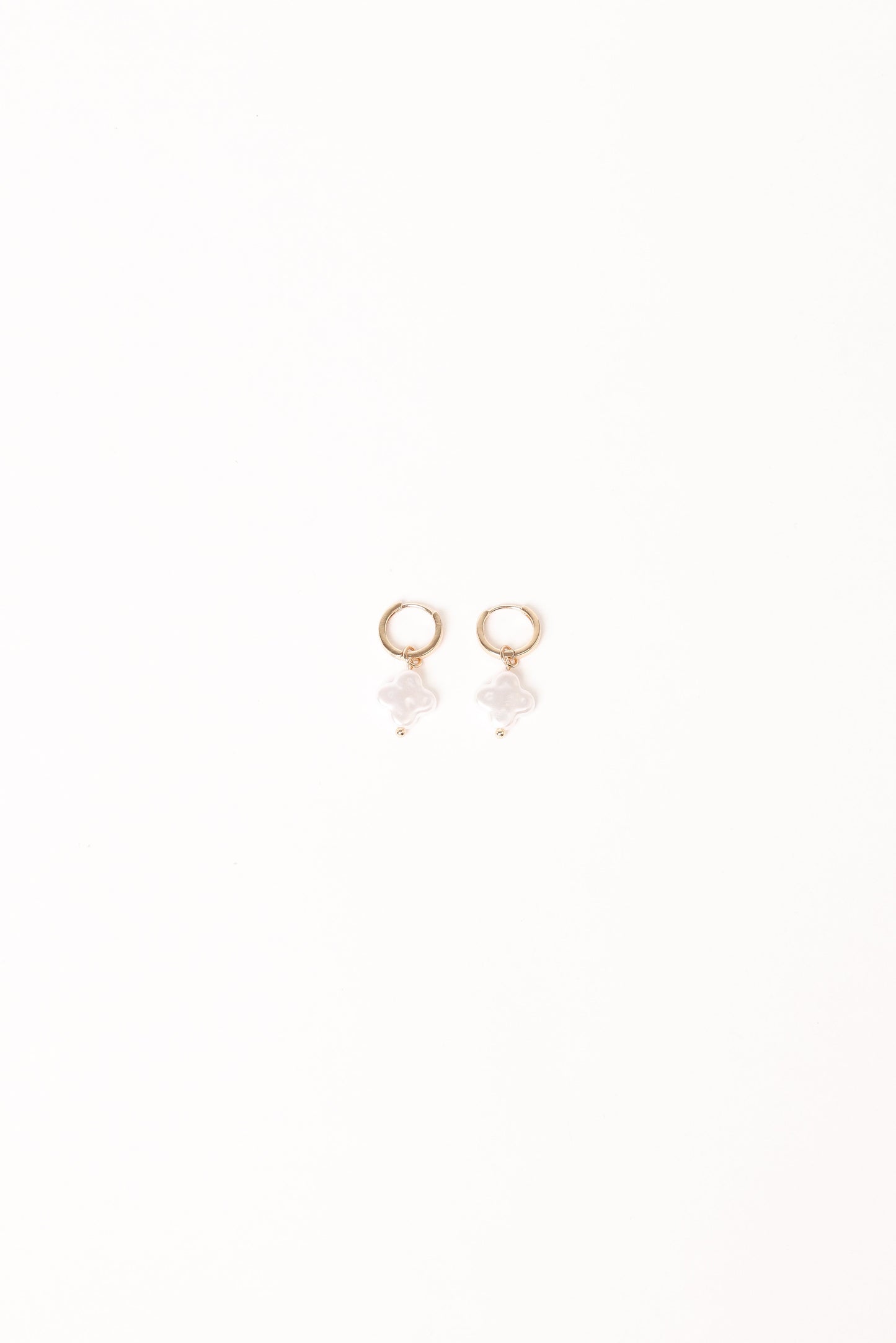 Kieran Earrings - Gold/Pearl