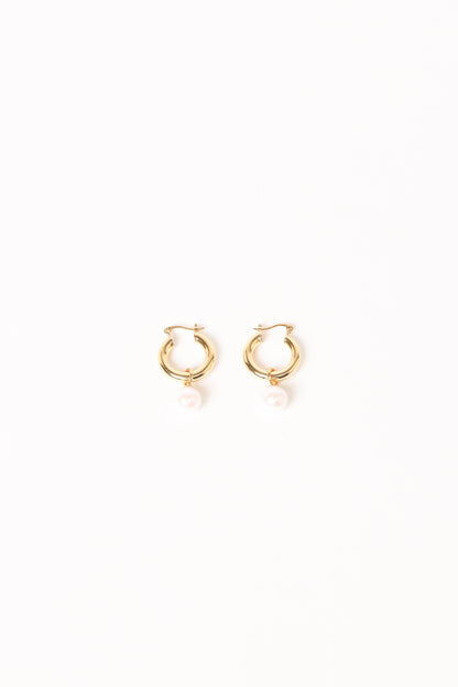 Geneva Earrings - Gold/Pearl