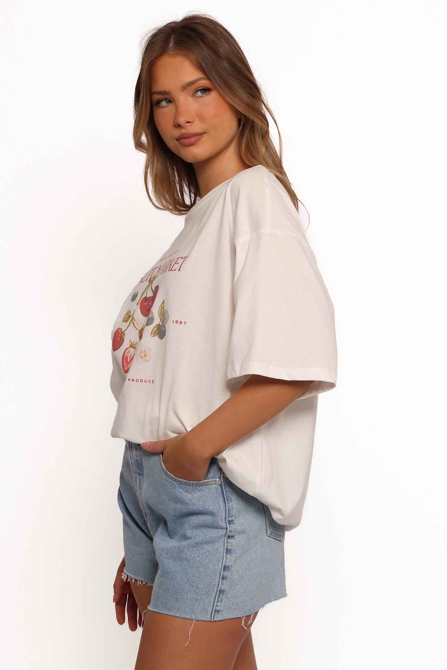 Loa Graphic Tee - White