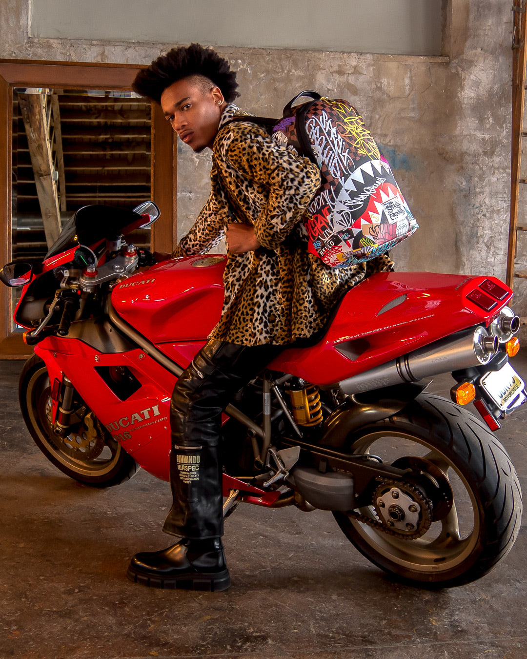 SHARKS IN PARIS THE RIZZ BACKPACK (DLXV)