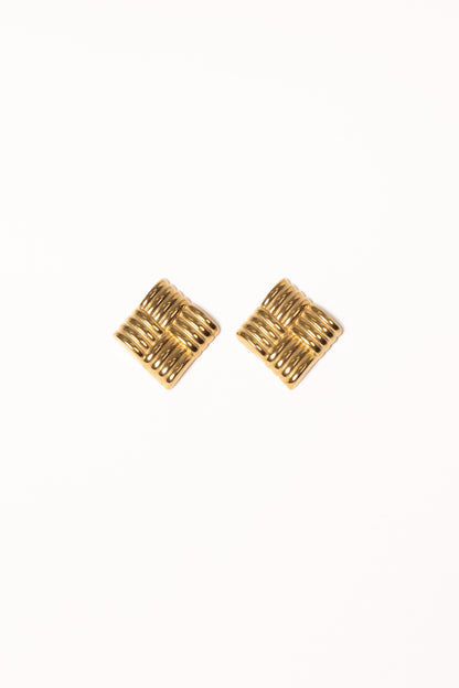 Rinna Earrings - Gold