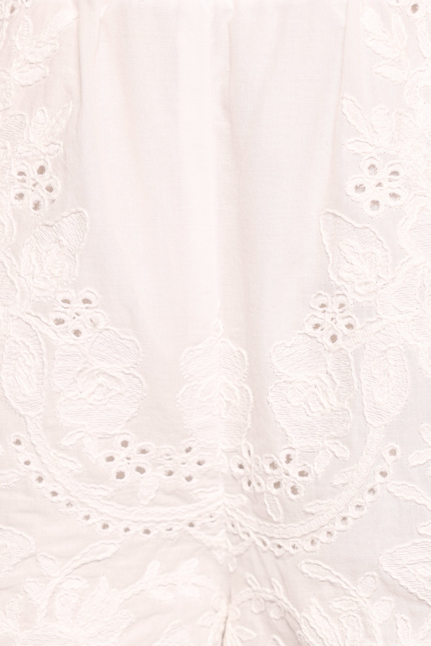 Tanis Embroidered Shorts - White