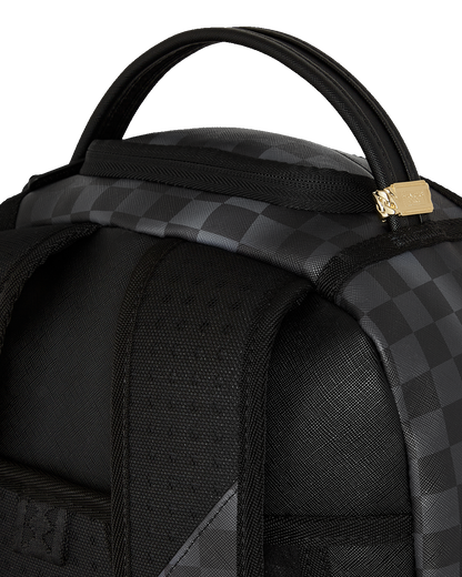 MADAGASCAR ESCAPE TO THE CITY BACKPACK