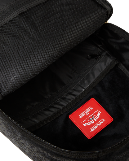 SHARK CENTRAL GILDED BITE BACKPACK