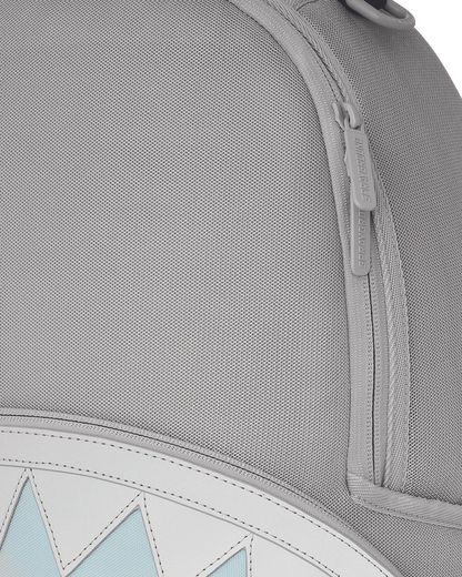 SHARK CENTRAL ICE MESH BACKPACK