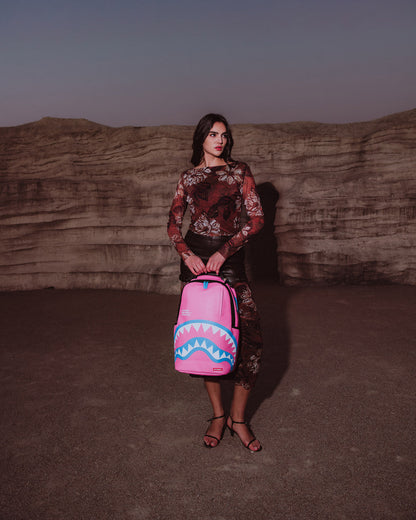 SHARK CENTRAL AMUSEMENT DLXSV BACKPACK