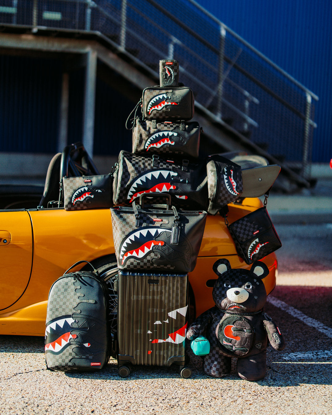 SPEED SHARK SIDE SWIPE BACKPACK