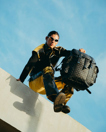 MIDNIGHT CHATEAU MONTE CARLO