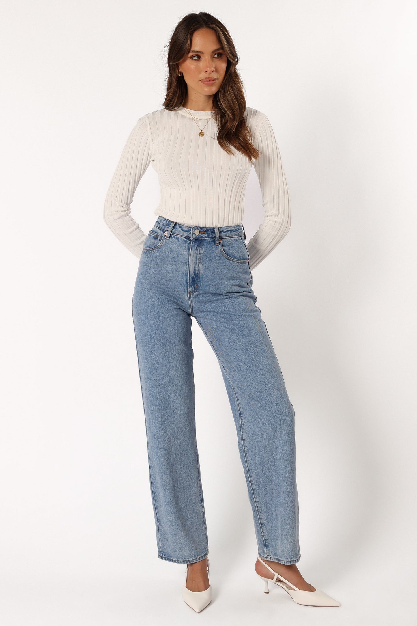 Aneesa Wide Rib Knit Top - White