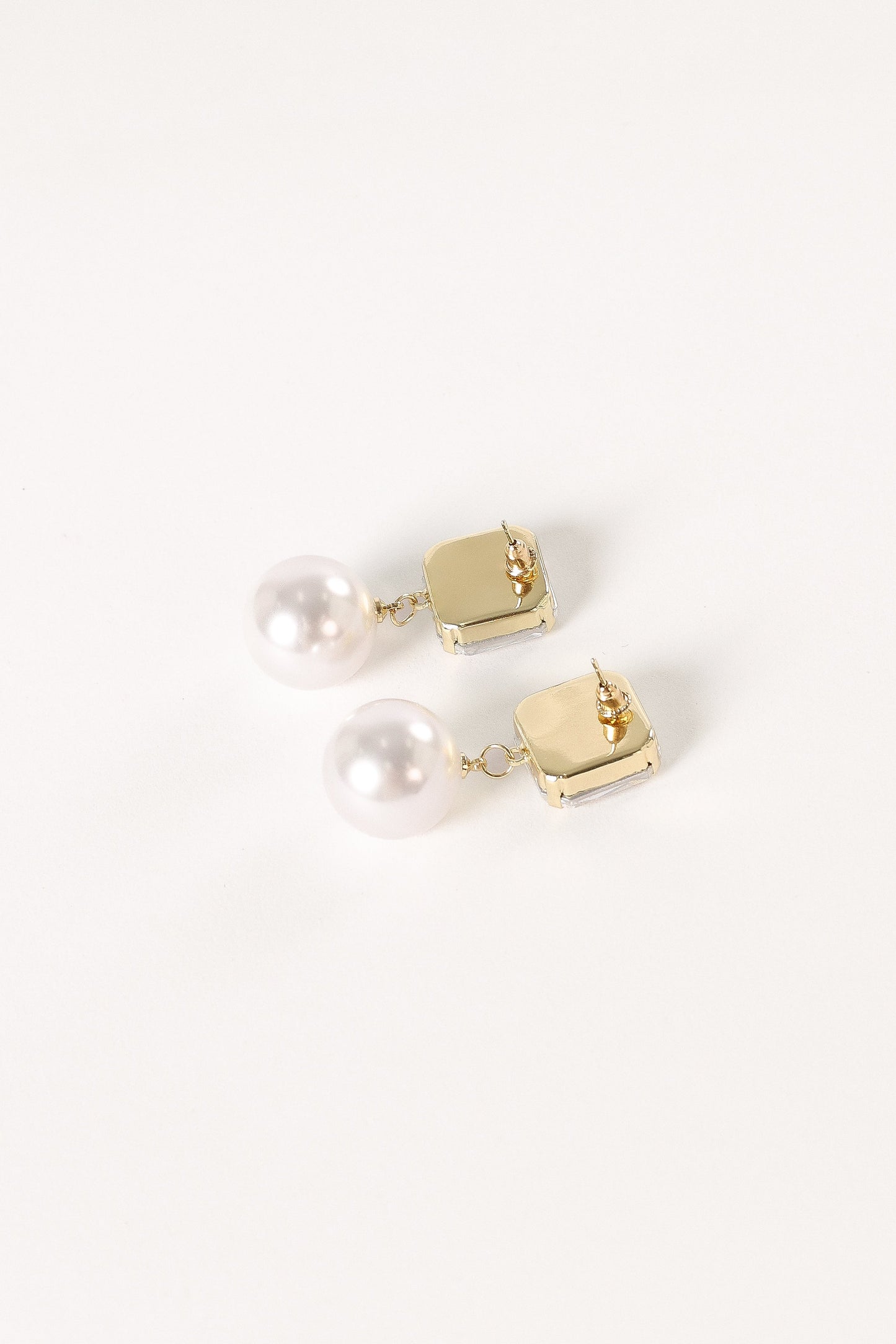 Nadia Earrings - Gold